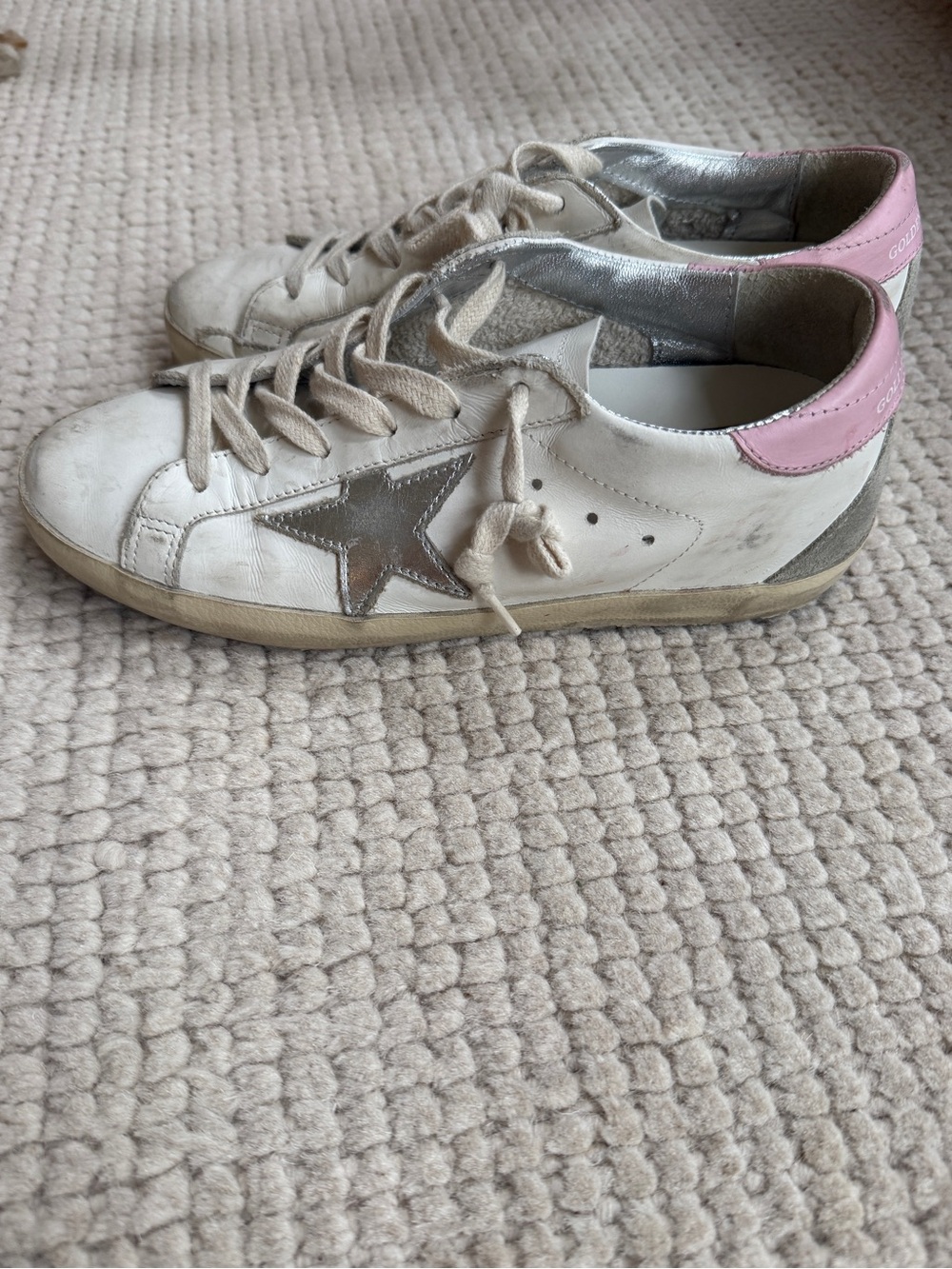 Golden Goose White Leather Low-Top Sneakers with Silver Star and Pink Heel Tab